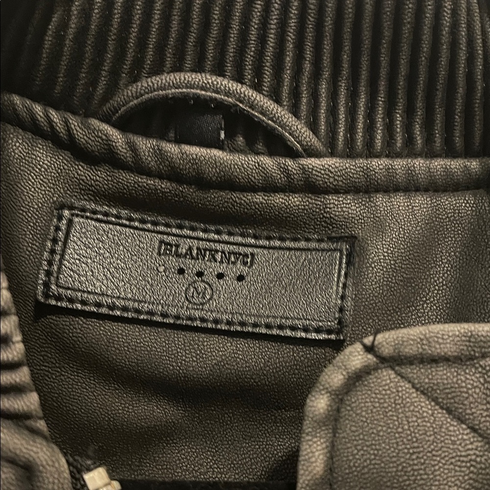 Blanknyc faux leather crop Black On Track Bomber Jacket - Picture 5 of 5